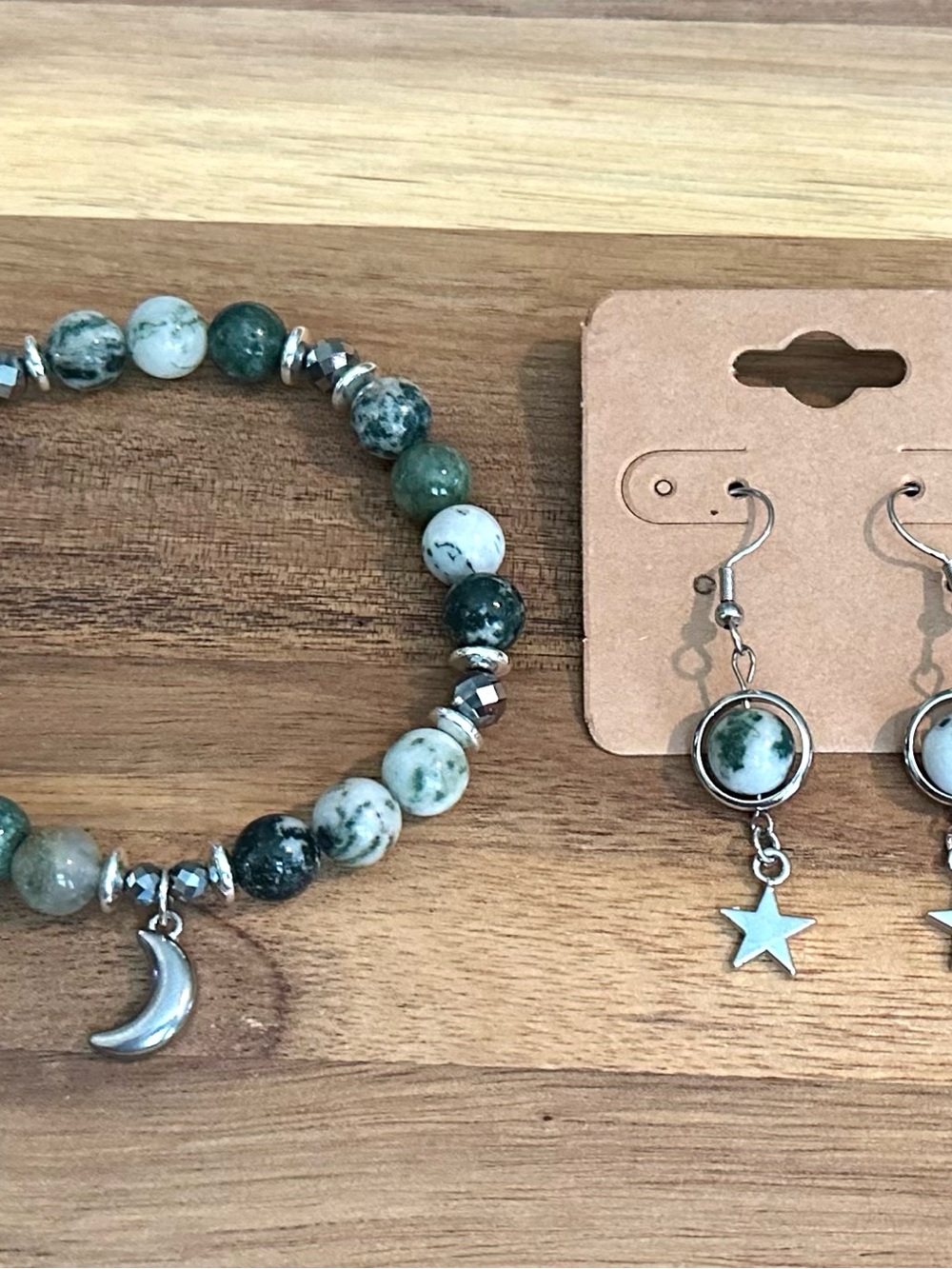 Green Moss Agate Beaded Bracelet with Moon Charm